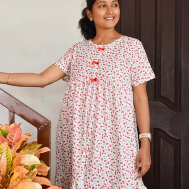 Casual loungewear (Non-Feeding)