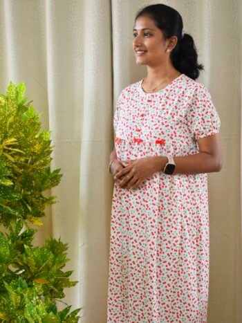 Red cherry (puff sleeves)